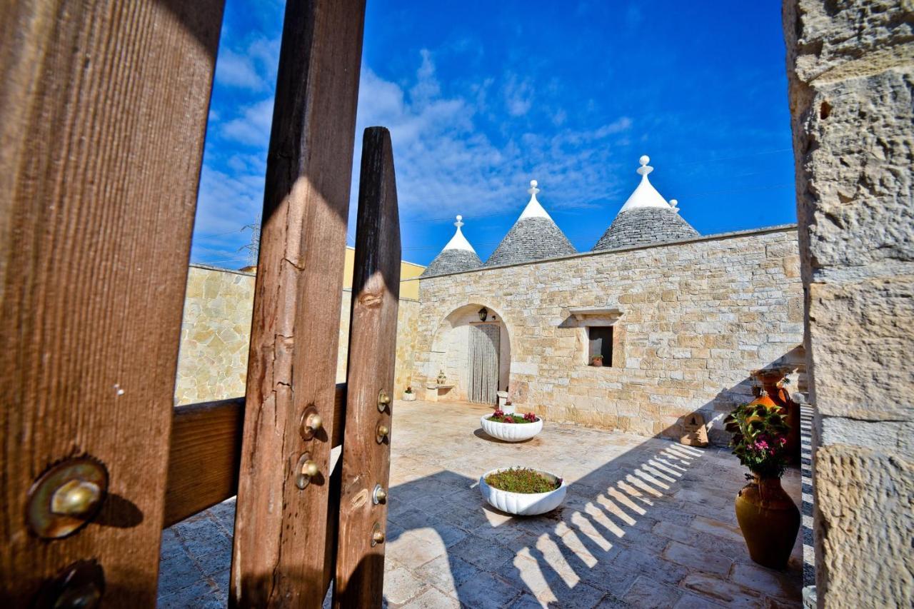I Cinque Trulli With Swimming Pool Βίλα Μαρτίνα Φράνκα Εξωτερικό φωτογραφία
