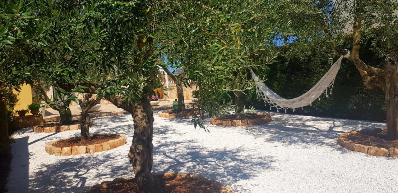 I Cinque Trulli With Swimming Pool Βίλα Μαρτίνα Φράνκα Εξωτερικό φωτογραφία