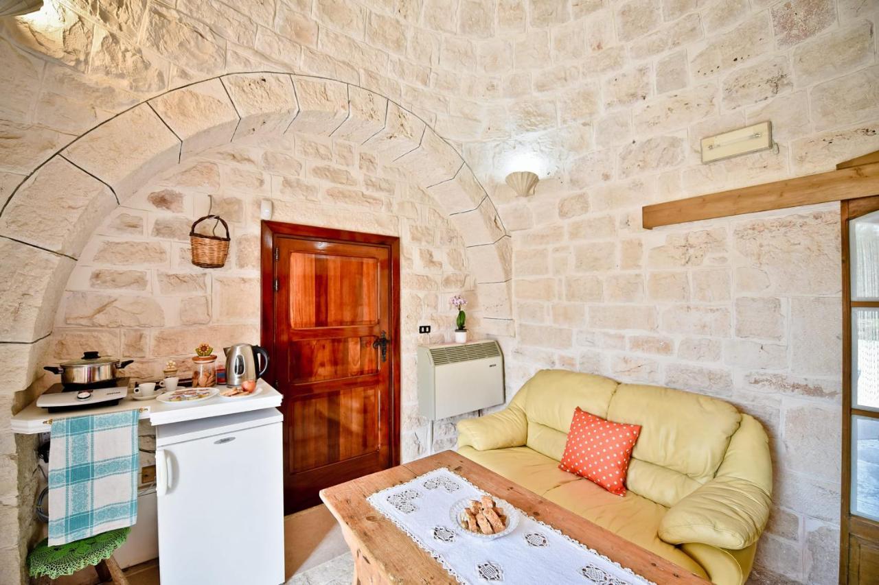 I Cinque Trulli With Swimming Pool Βίλα Μαρτίνα Φράνκα Εξωτερικό φωτογραφία